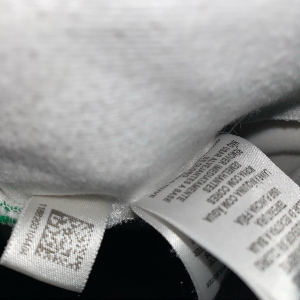 Rare Adidas Jacket - Picture 5 of 10